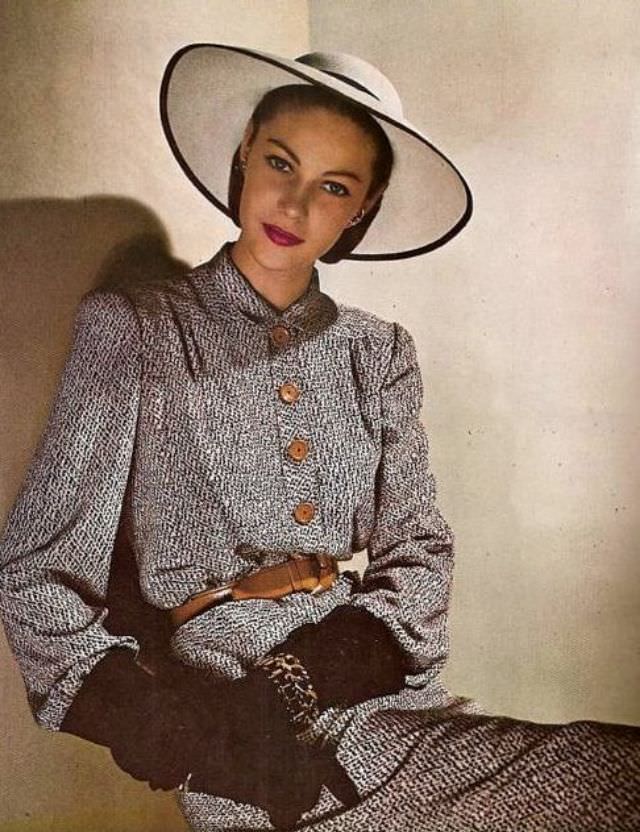 Short-sleeved satin shirtwaist, May 1944