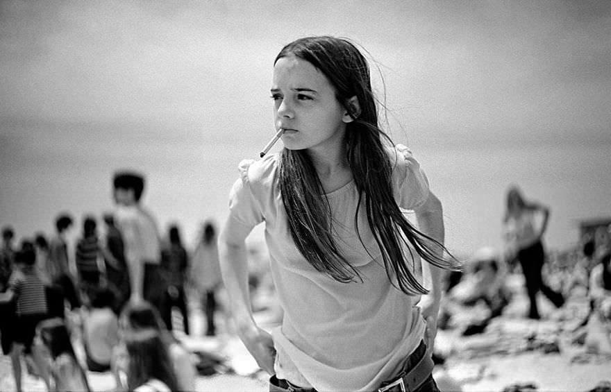 50+ Intimate Portraits That Capture 70s Youth Culture By Joseph Szabo