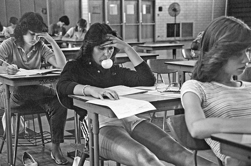 50+ Intimate Portraits That Capture 70s Youth Culture By Joseph Szabo