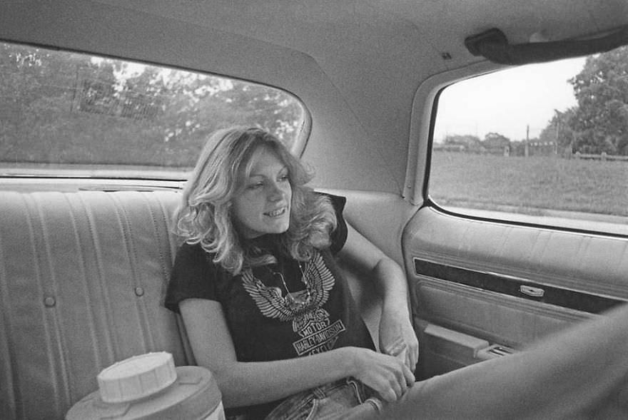 50+ Intimate Portraits That Capture 70s Youth Culture By Joseph Szabo