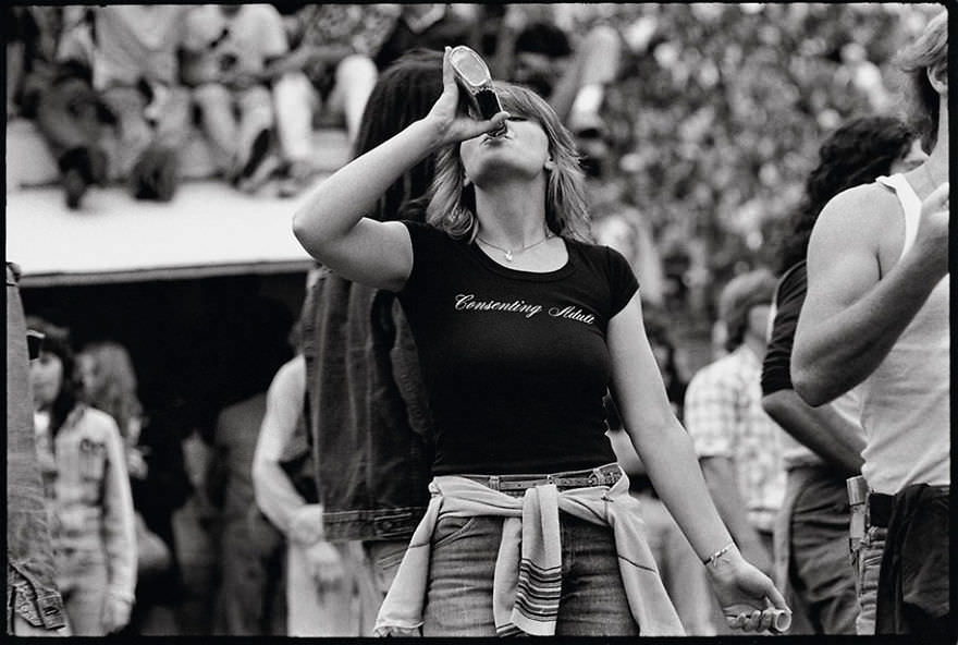 50+ Intimate Portraits That Capture 70s Youth Culture By Joseph Szabo