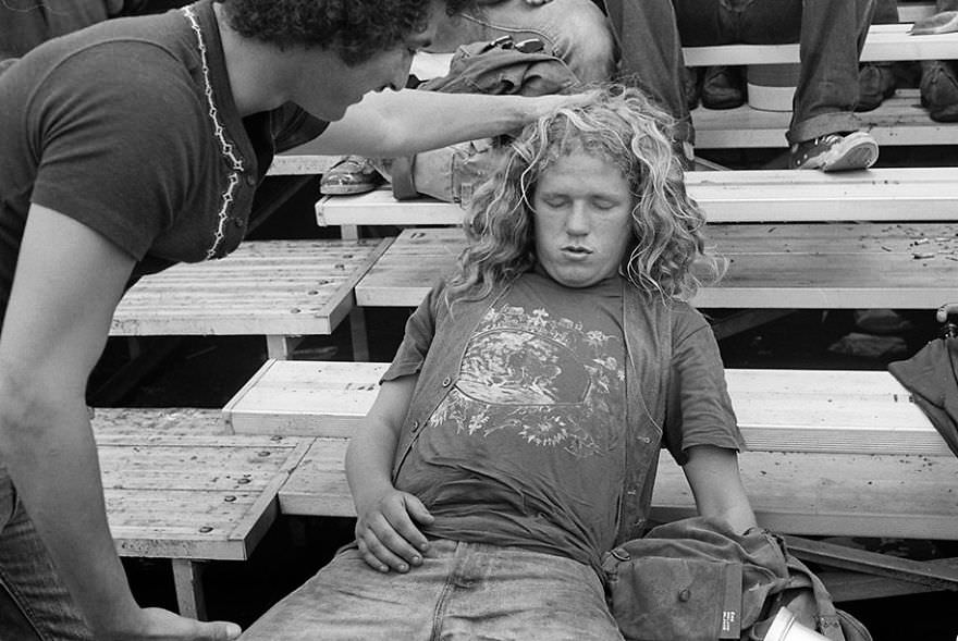 50+ Intimate Portraits That Capture 70s Youth Culture By Joseph Szabo