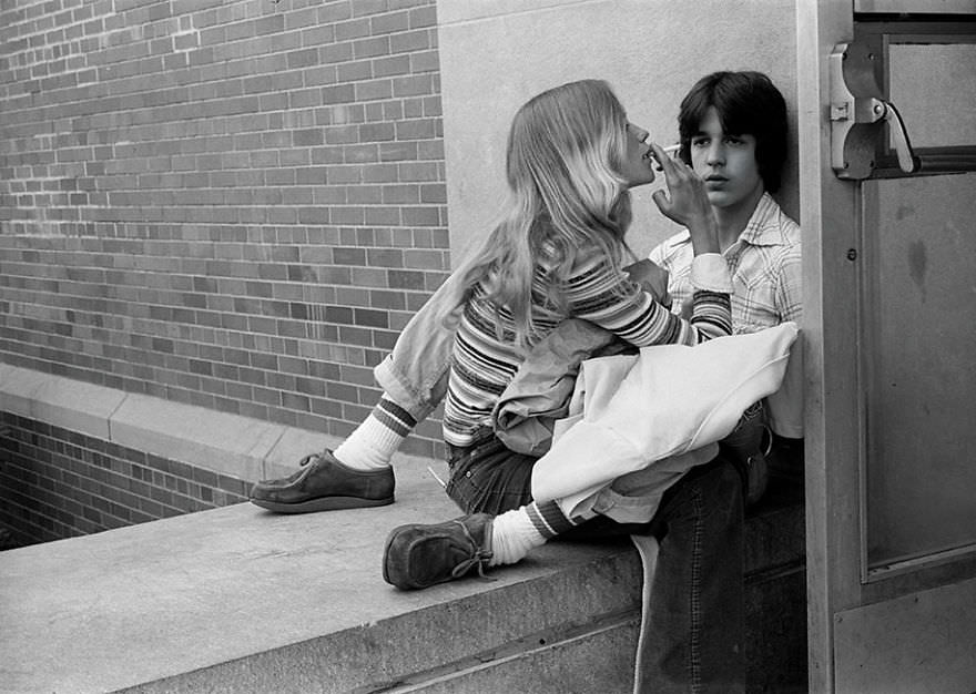 50+ Intimate Portraits That Capture 70s Youth Culture By Joseph Szabo