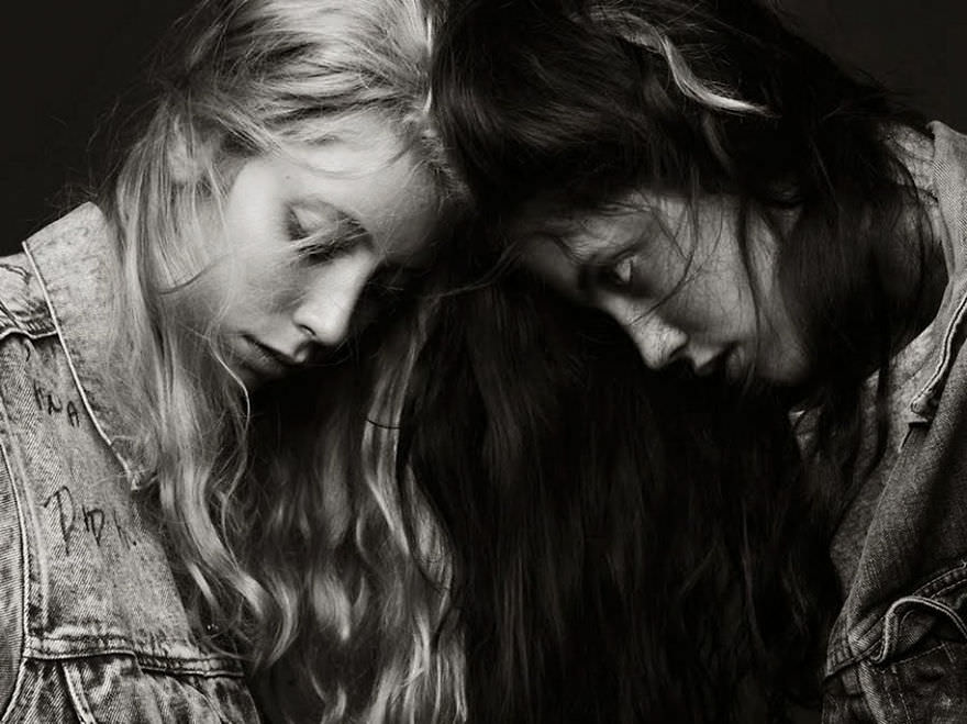 50+ Intimate Portraits That Capture 70s Youth Culture By Joseph Szabo