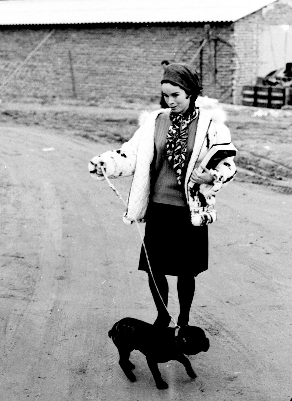 Geraldine Chaplin and her dog