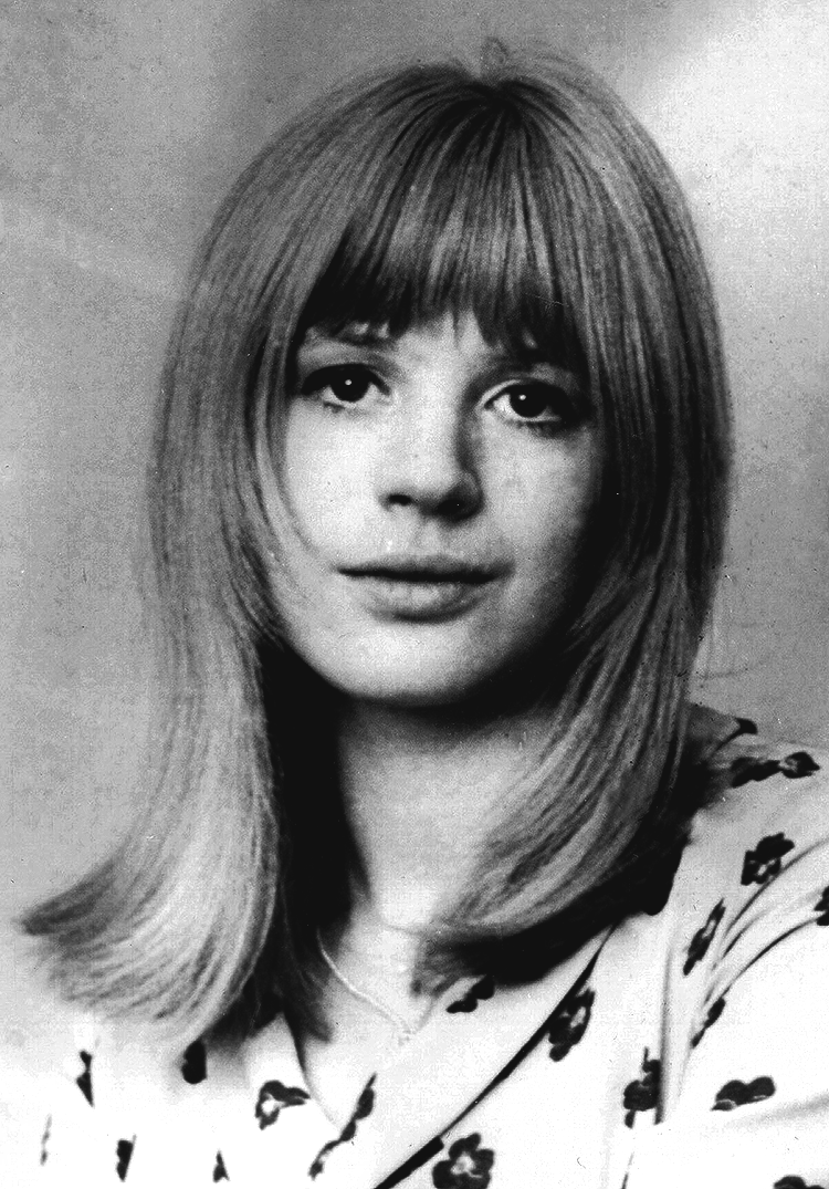 Marianne Faithfull on BBC's music program "Gadzooks!", June 1965