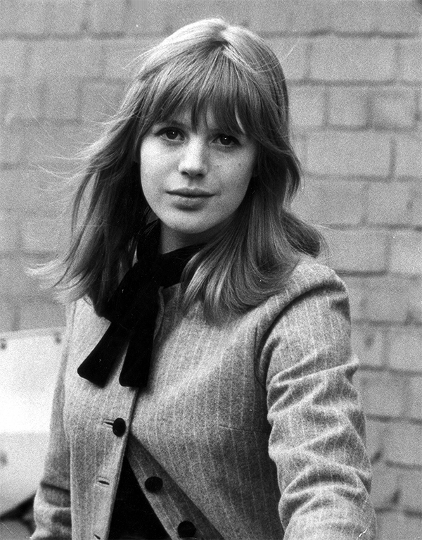 18-year-old Marianne Faithfull photographed for an article in “The Daily Mail” reporting about her recent engagement to art student John Dunbar, 1965.