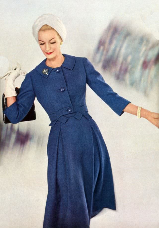 Styles of Sunny Harnett: 50+ Stunning Fashion Photos Of Sunny Harnett From 1950s