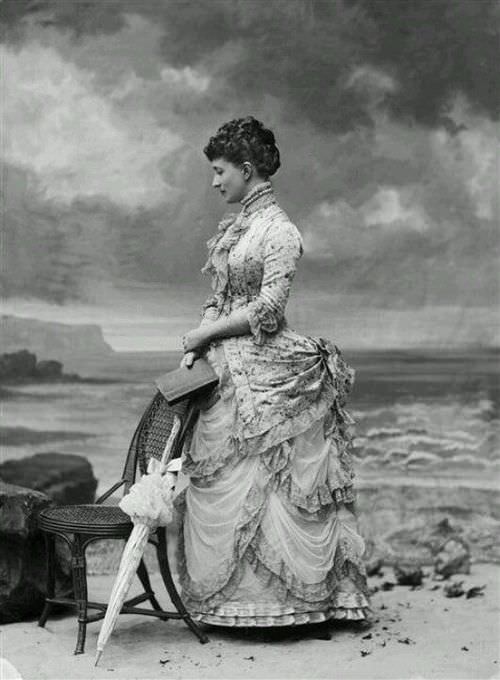 50+ Glamorous Portraits of Victorian Women That Defined Fashion Styles Of Victorian Era