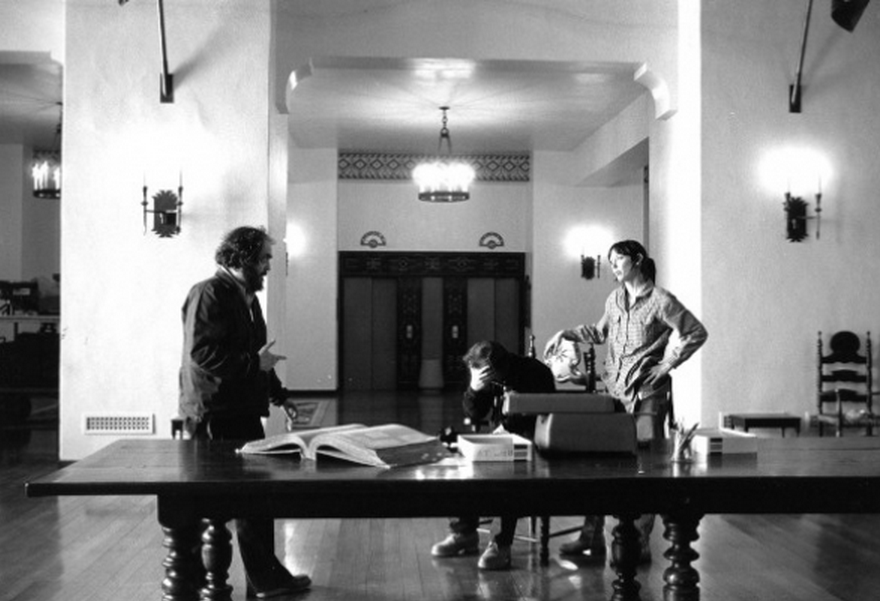 Stanley Kubrick, Jack Nicholson (Jack Torrance), and Shelley Duvall (Wendy Torrance) rehearse.