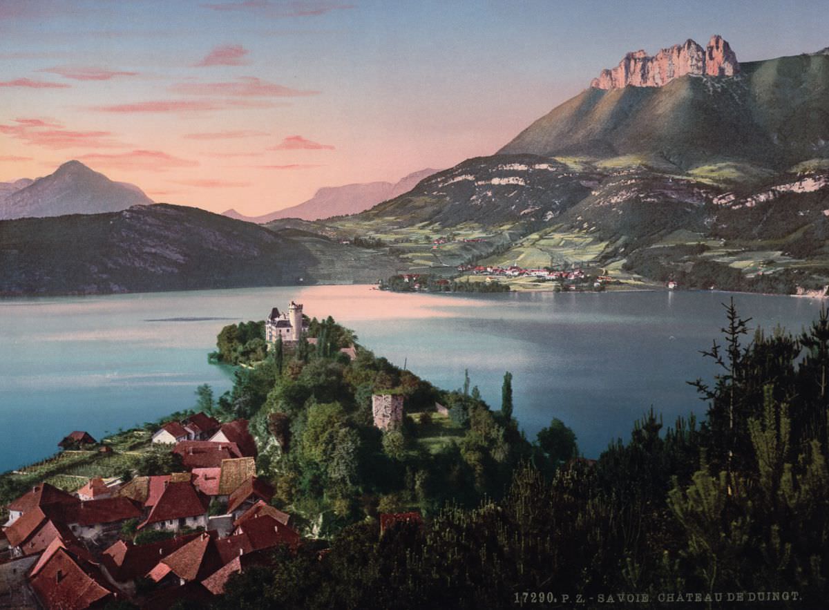 Chateau de Duingt, Annecy.