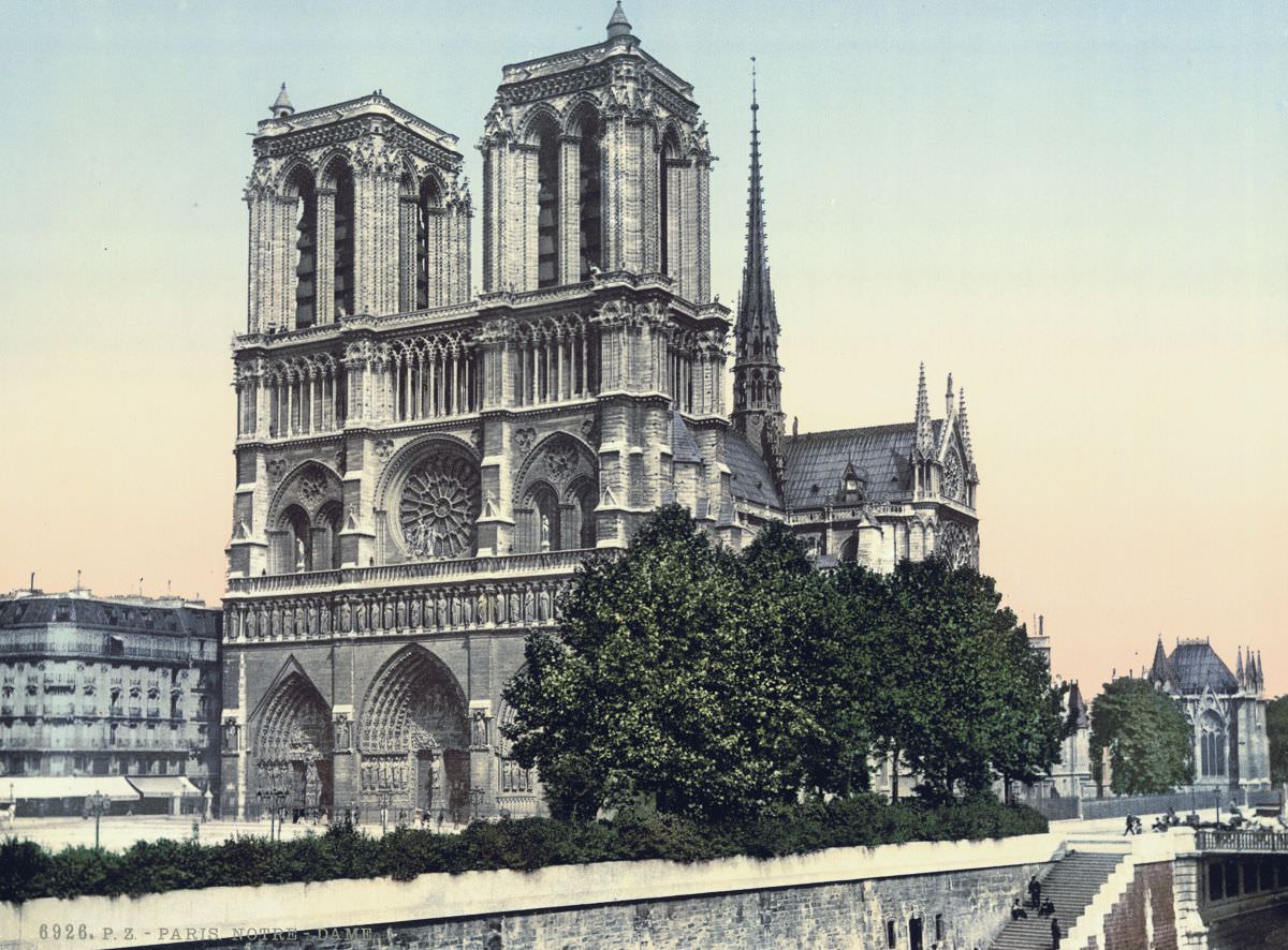 Notre Dame, Paris.