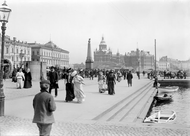 The Bank of Finland and the National Archives, Helsinki