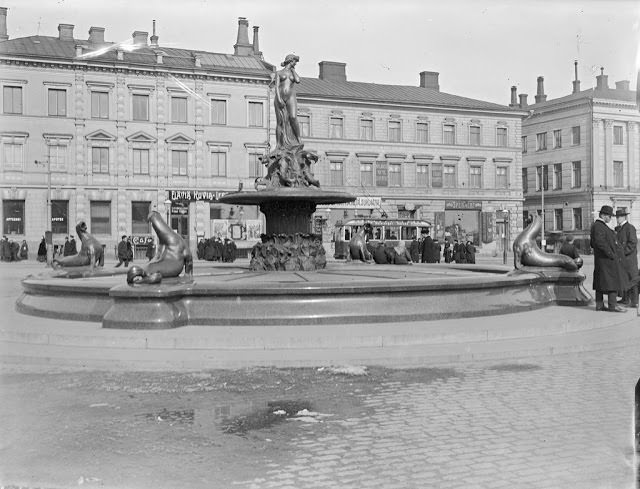 The statue Havis Amanda at Helsinki Market Square