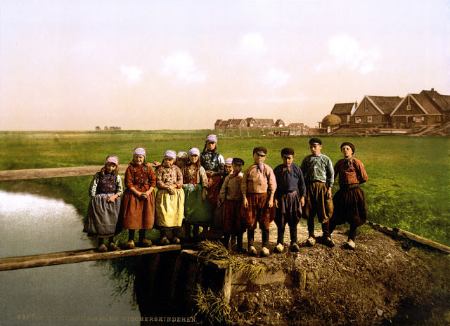 Fisher children, Marken Island, North Holland, the Netherlands