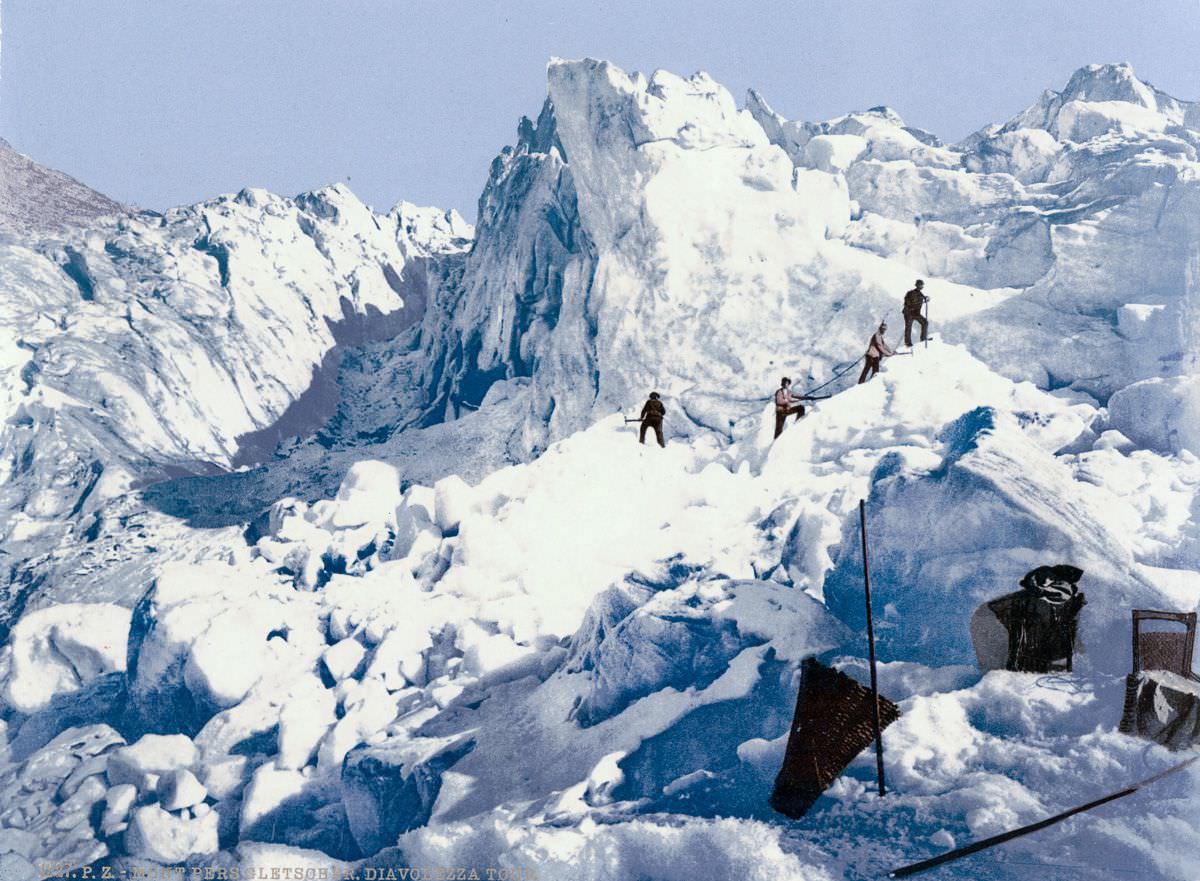 Upper Engadine, Mont Pers Glacier, Grisons.