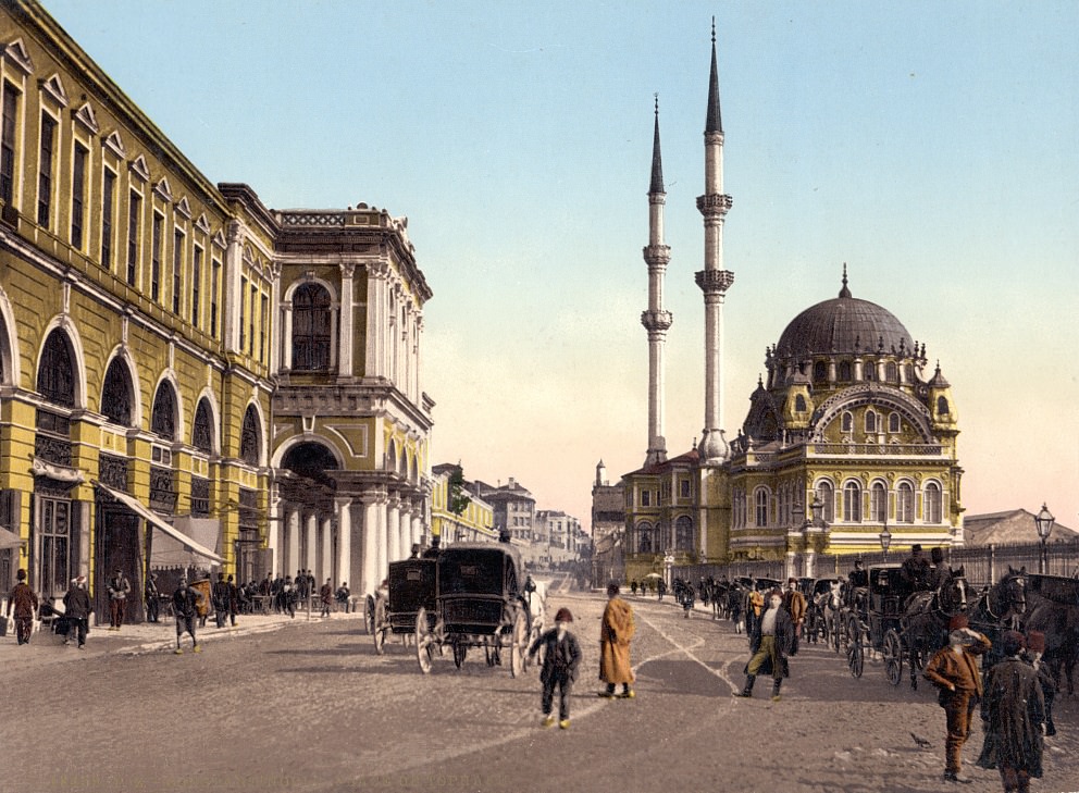 Place de Tophane, Constantinople