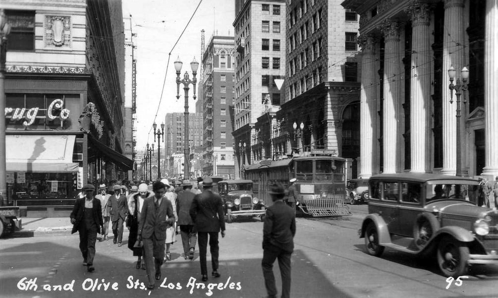 Crowds at Broadway and 7th Street, Los Angeles, CA, 1930