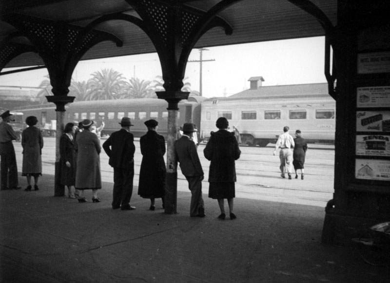 Waiting for trains at La Grande Station, 1937