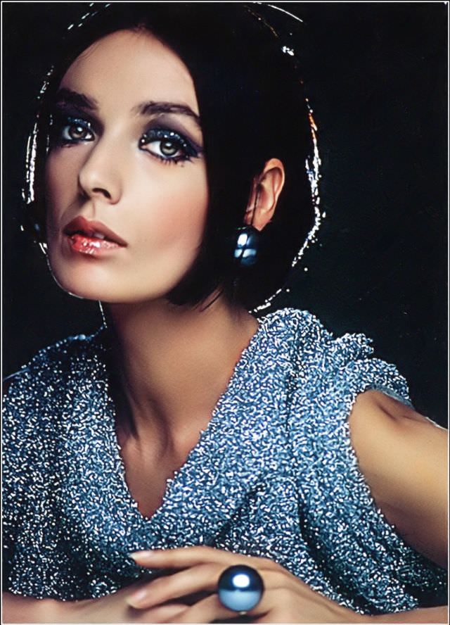 Marie Laforêt, Marie Claire, June 1966