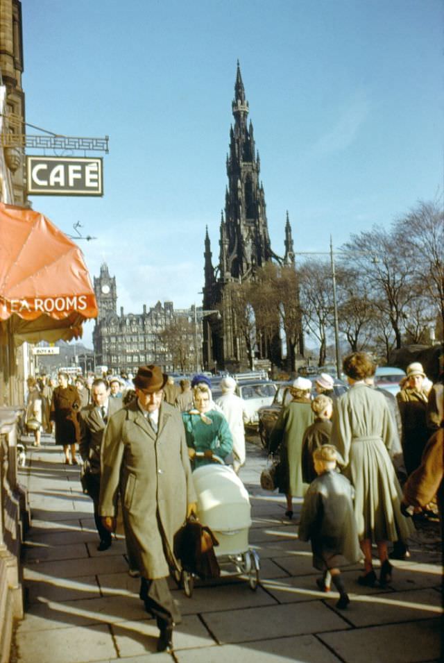 Scott Monument, Princes Street, Edinburgh, 1961
