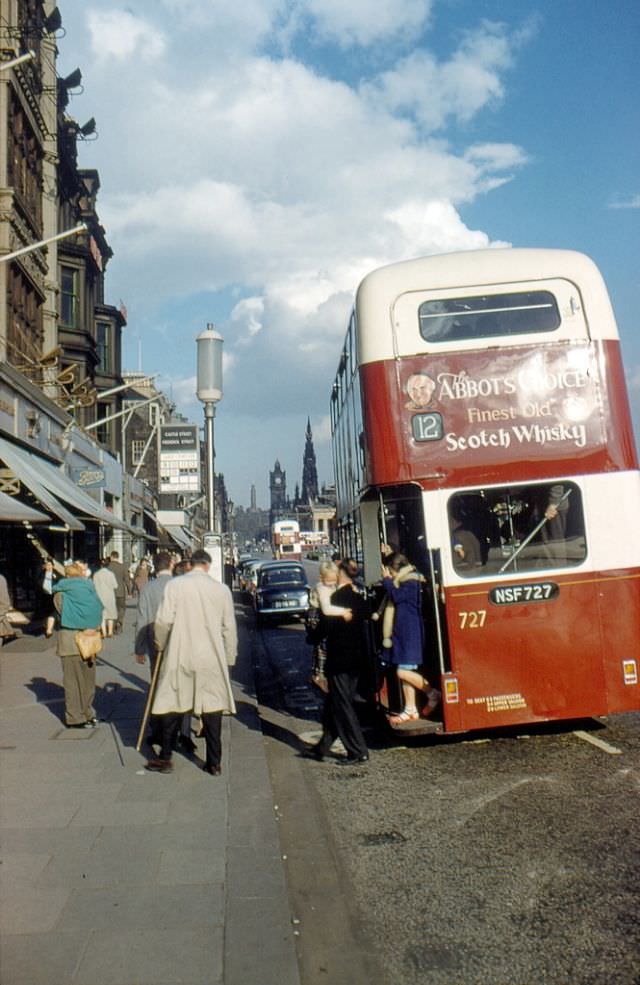 Bus stop, Princes Street, Edinburgh, 1962