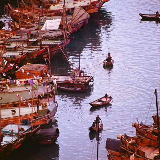 Aberdeen harbour, 1973