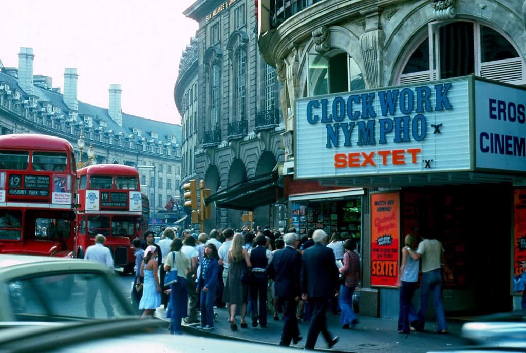 Picadilly Circus – Regent Street