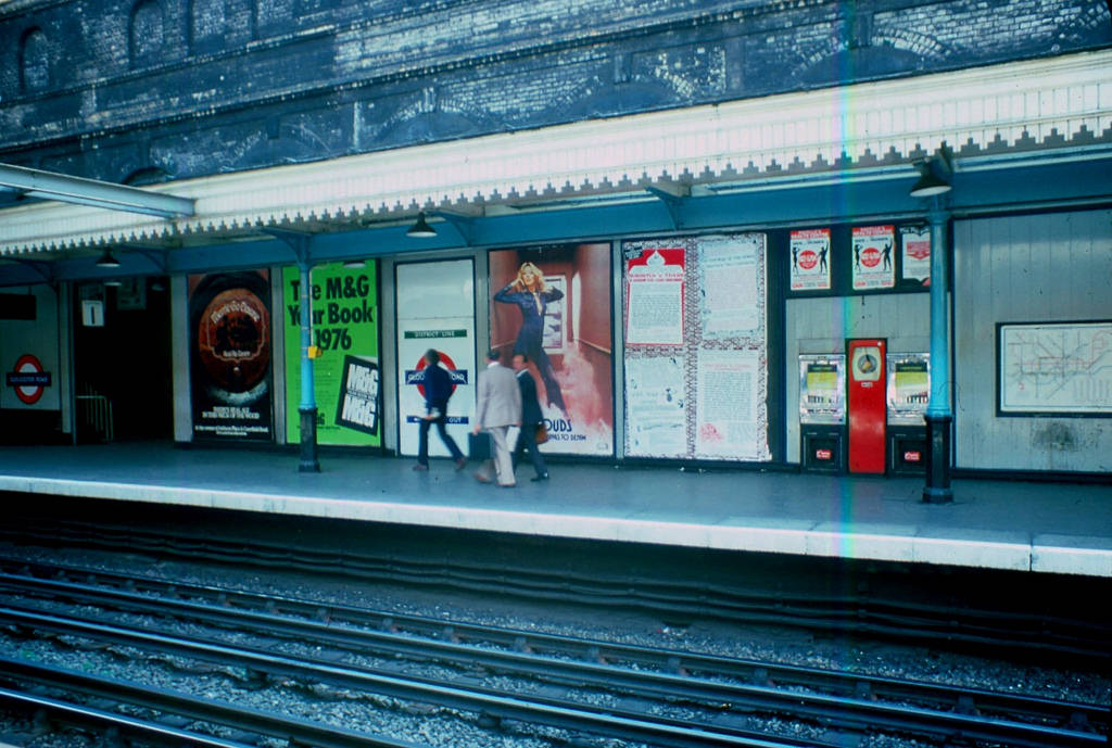 Glouster Road Station