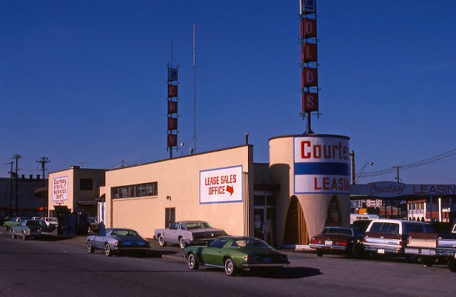 5000 Block of Kingsway at Grimmer, Vancouver, March 1978