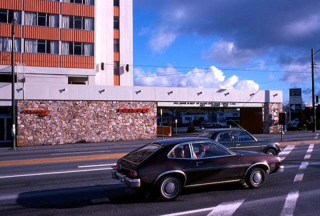 Biltmore Motor Hotel, 395 Kingsway, January 1978