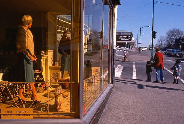 Furs By Karoway, 400 Block of Columbia, New Westminster, March 1978