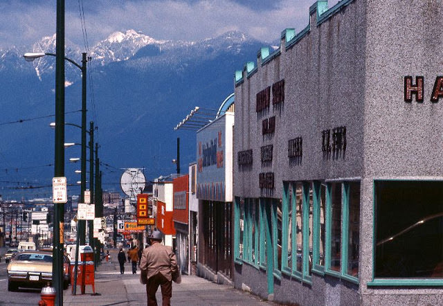Main St looking north, Vancouver, April 1978