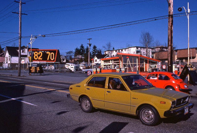 Vancouver street scenes, March 1978