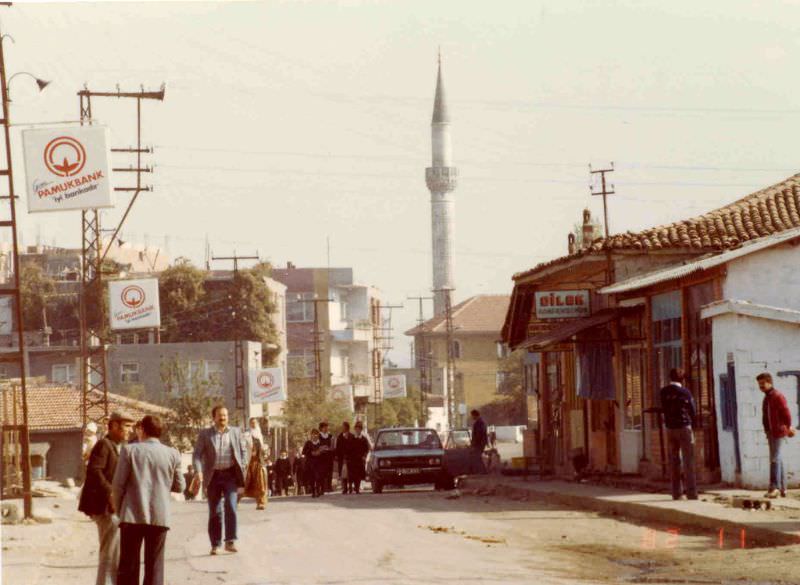 1980s Turkey: 50+ Pictures Depicting Everyday Life Of Turkish People In 1980s