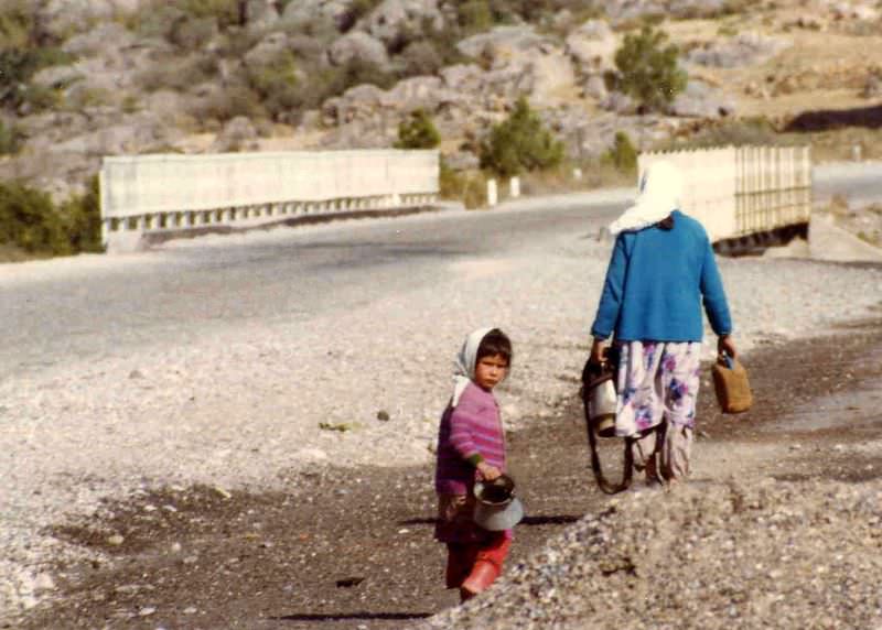 1980s Turkey: 50+ Pictures Depicting Everyday Life Of Turkish People In 1980s