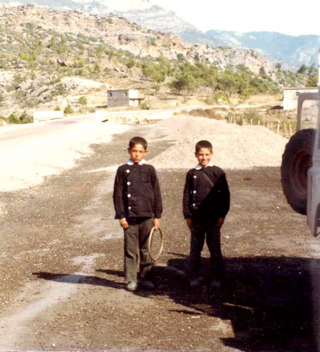 1980s Turkey: 50+ Pictures Depicting Everyday Life Of Turkish People In 1980s