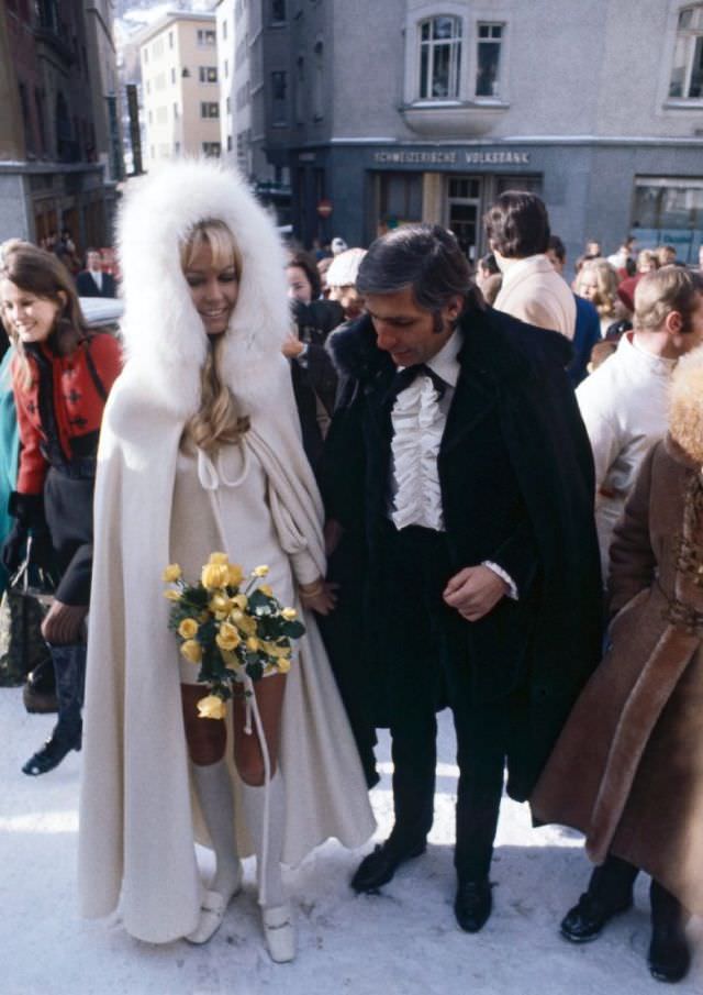 German-Swiss photographer, author, industrialist and famous playboy Gunter Sachs married third wife, former Swedish model Mirja Larsson in 1969