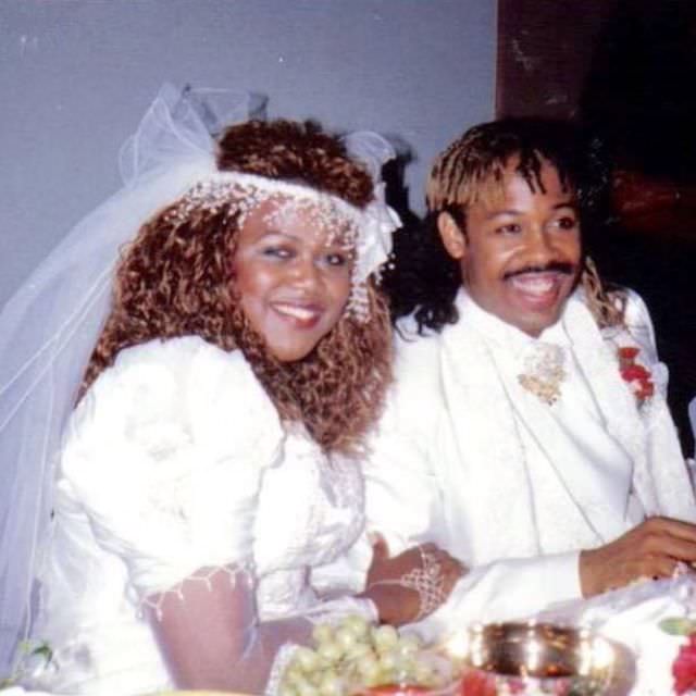 Gospel and R&B singer Shirley Murdock married husband Dale DeGroat in Dayton, Ohio, 1988