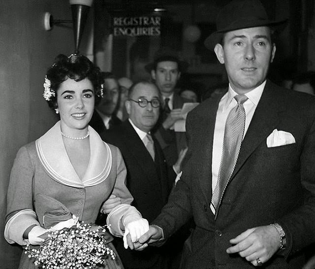 Elizabeth Taylor and Michael Wilding, 1952.
