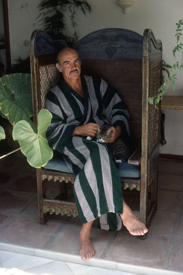 Sean Connery having a good time in Marbella, September 1983