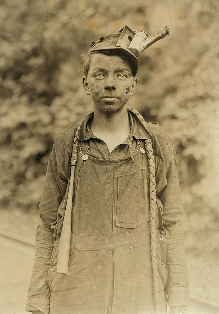 Young driver in mine: had been driving one year. (7 a.m. To 5:30 p.m. Daily) brown mine, brown, w. Va. Location: brown, west Virginia