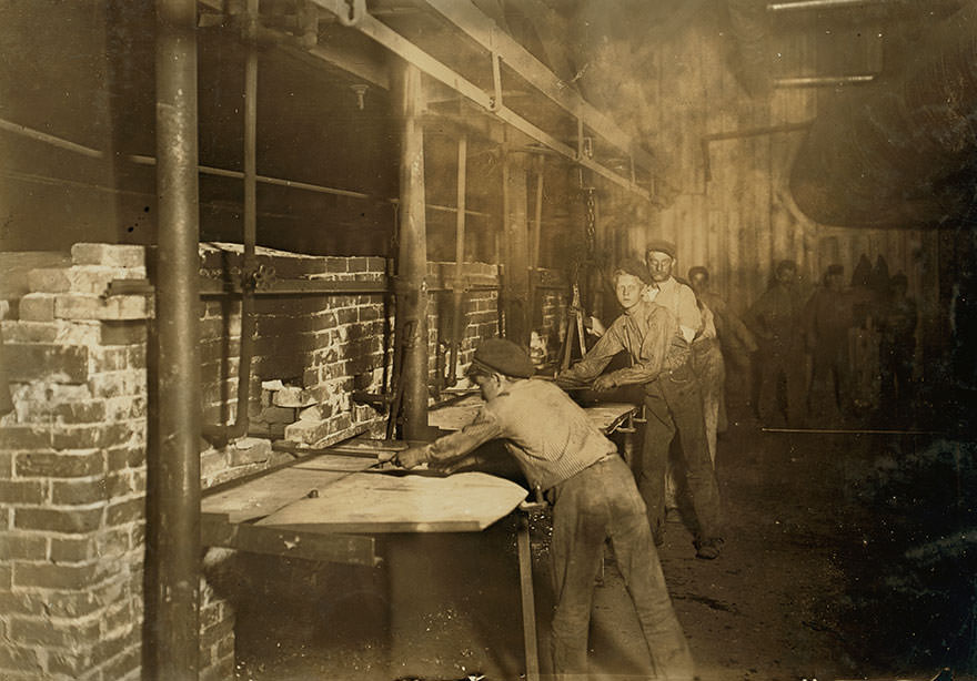 The “carrying-in boys,” midnight at an Indiana glass works. Location: Indiana