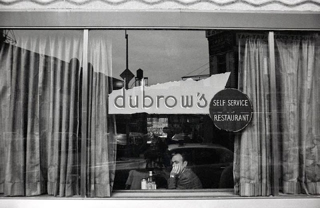 50+ Cool Photos Of New York’s Restaurants In The 1950s And 1960s