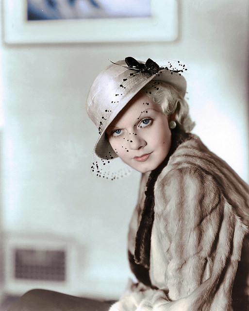 Hollywood's Sex Goddess: 50+ Glamorous Photos Of Jean Harlow From Her Career