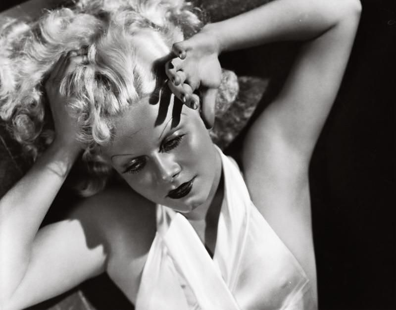 Hollywood's Sex Goddess: 50+ Glamorous Photos Of Jean Harlow From Her Career