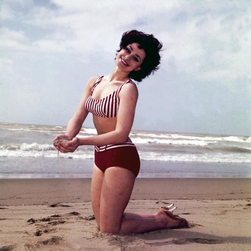 Italian Classic Beauty: 50+ Gorgeous Color Photos Of Raffaella Carrà From Her Career