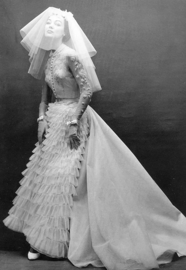 Ivy Nicholson in Givenchy,1955