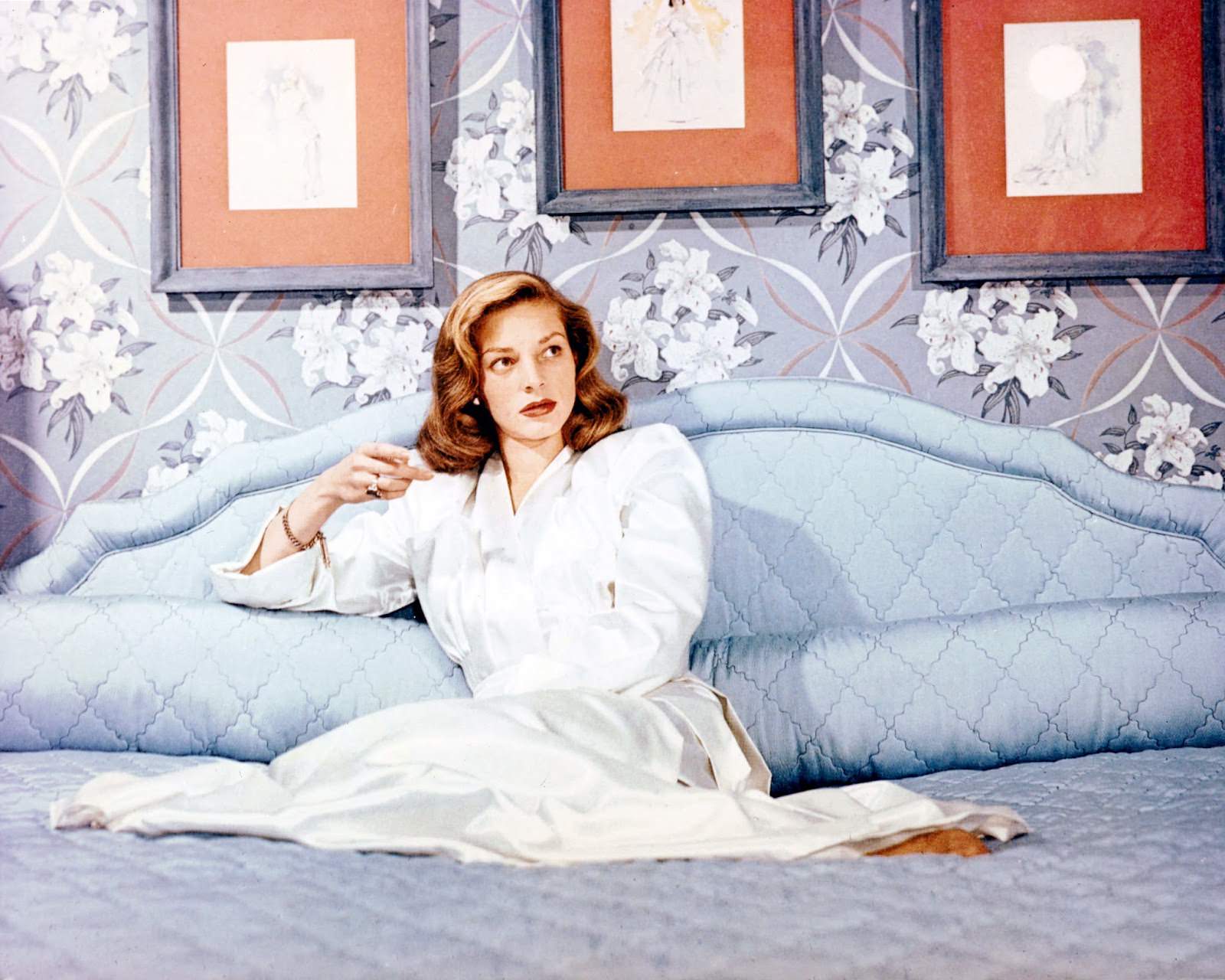 Sophisticated lounging-at-home style, circa 1950.