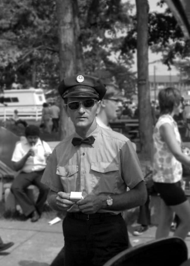 50+ Candid Nostalgic Photos From Michigan State Fair Of 1973